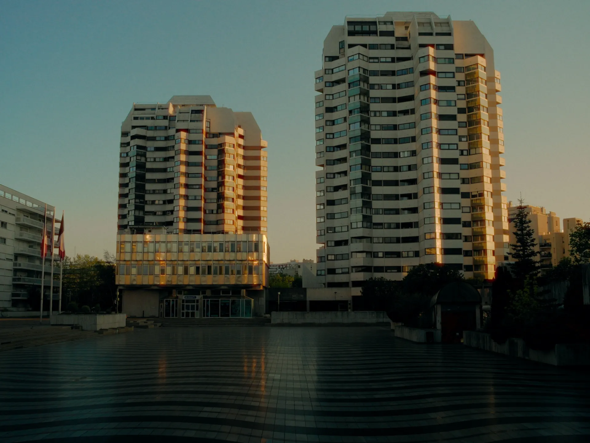 Image 6 sur 16 — Sroka — Distance.s