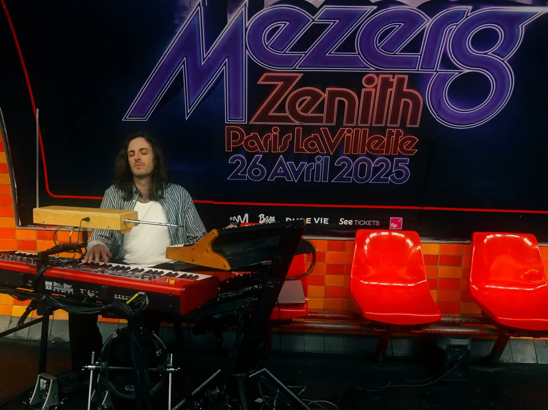Image 3 sur 5 — Mezerg — Métro Zénith