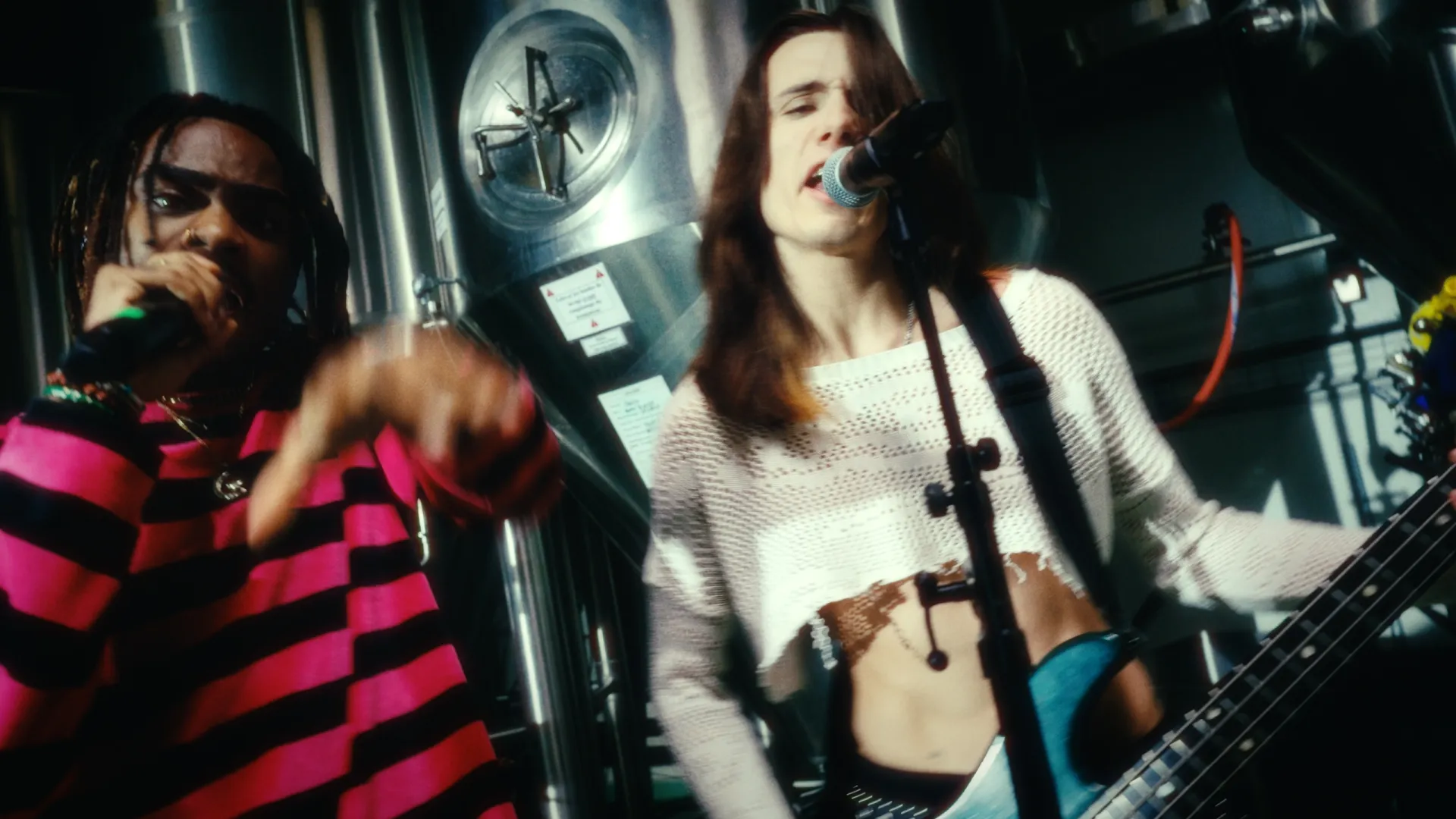 Image 9 sur 11 — Igor ft Web — Zéro Concessions
